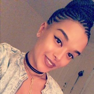 Meet your Posher, Martana